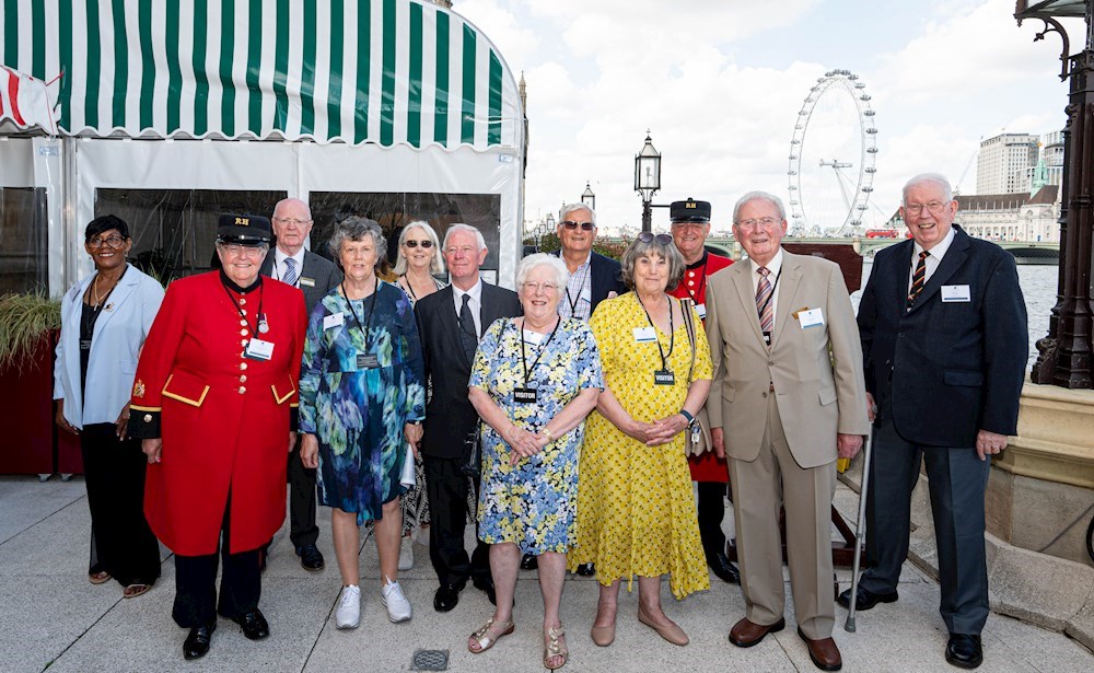 Retirement village residents go to parliament