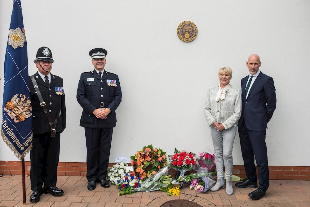 A plaque has been unveiled at a Birmingham ExtraCare Retirement Village in memory of local murdered Police Officer